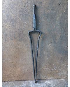Pinza Camino Gotica