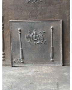 Pilastri con Decorazione