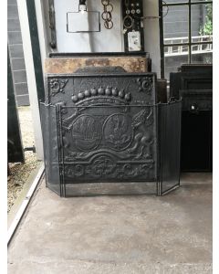 Grande Parascintille | A Mano, Nuovo | 85-126 cm di Larghezza | 77 cm di Altezza