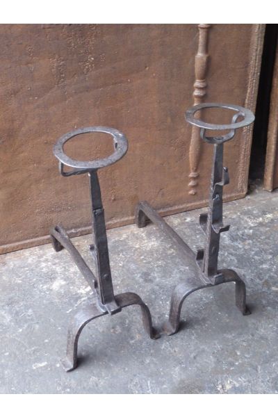 Alari Gotico
