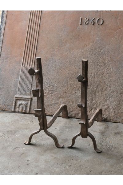 Alari Gotico