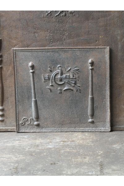 Pilastri con Decorazione