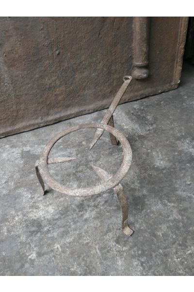 Treppiede Sottopentola s.18